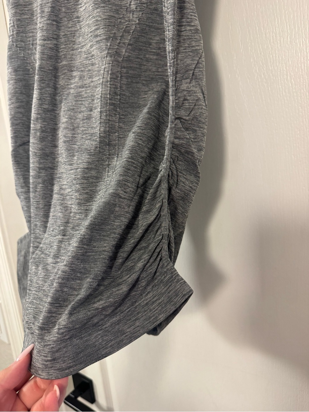 Athleta Ruched Heather Grey Short-Sleeve Performance Tee - Picture 5 of 8